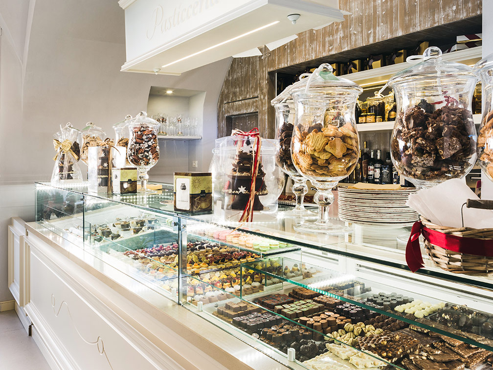 table top display cases